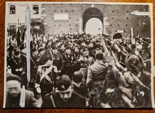 Fotografia mussolini milano - fotografia,