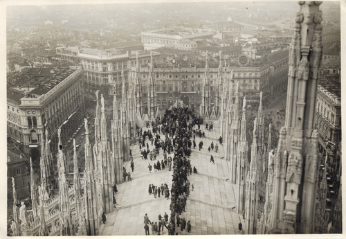 Foto anni duomo di milano - -,